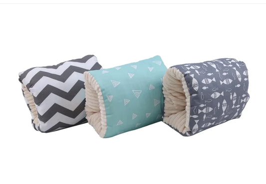 Cozy Nest Pet Bed – Soft Plush Nest Bed for Cats & Small Dogs